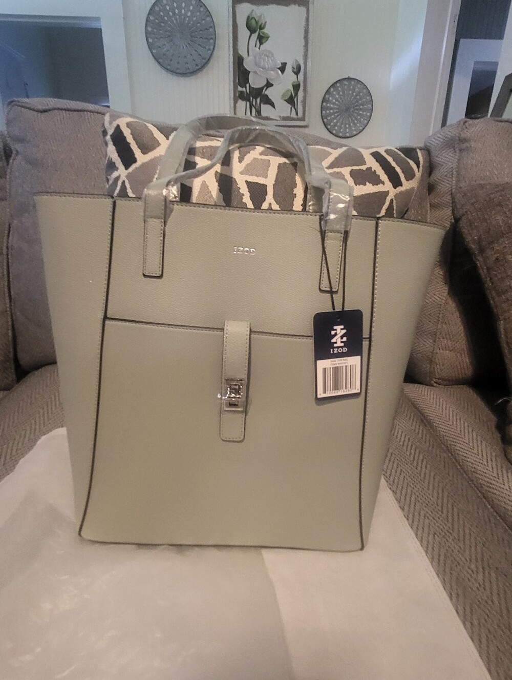 Izod Brand New Tote Bag